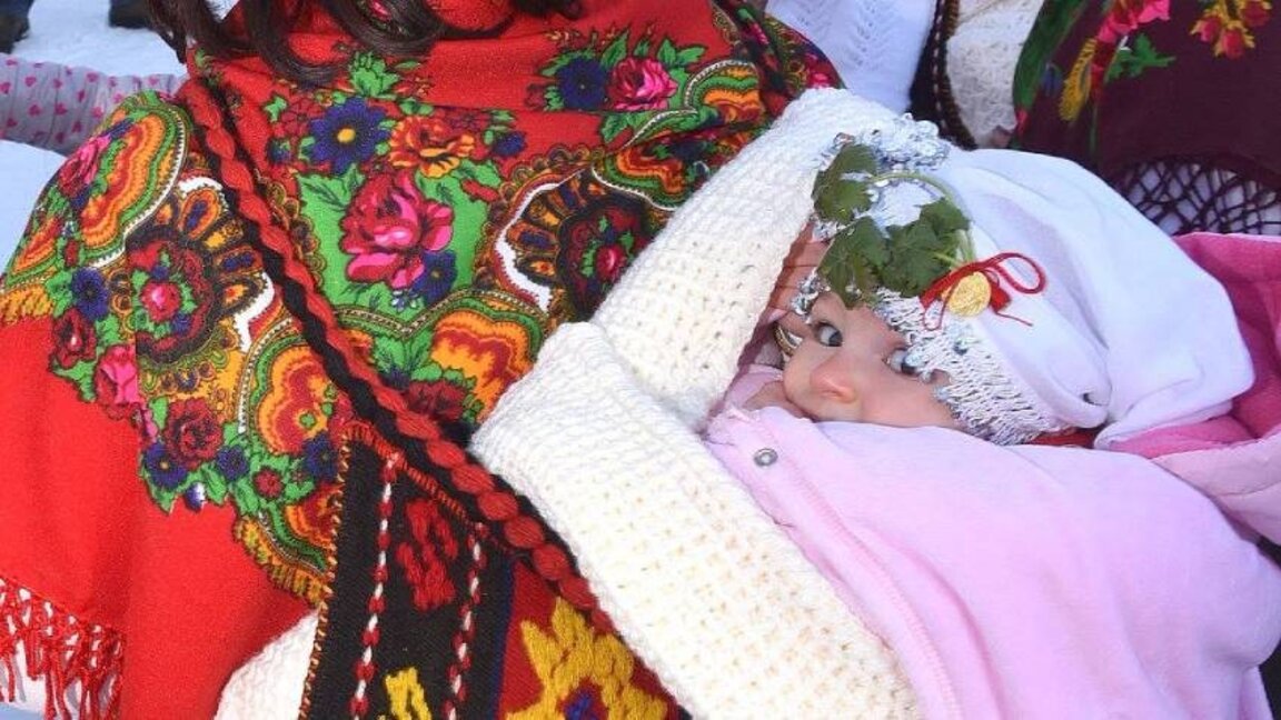 День повитухи в Разлоге, где свято хранят традиции