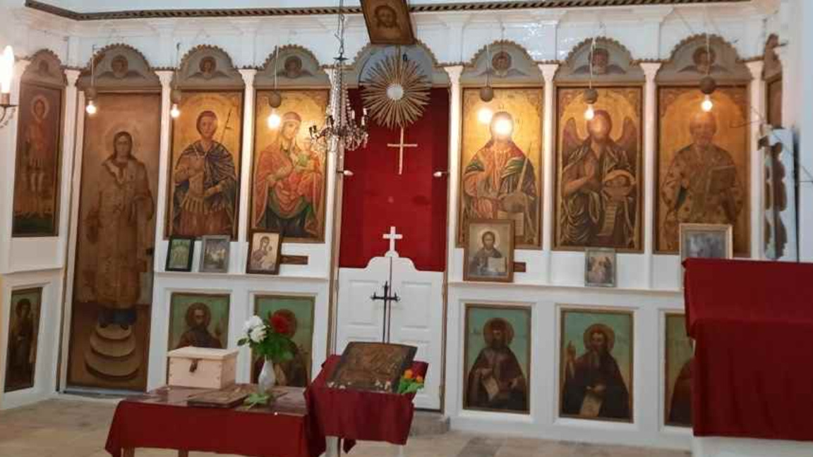 Обновеният храм "Св.Димитър" в село Червен