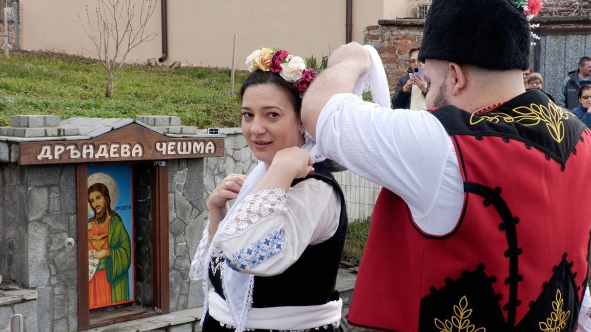 Ancient local custom “Kapanak” observed in Karlovo