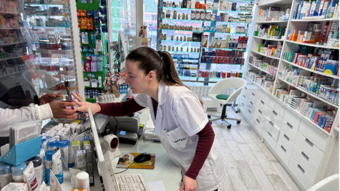 Фармацевтите: Проектобюджетът на НЗОК за 2026 г. поставя под риск достъпа до лекарства