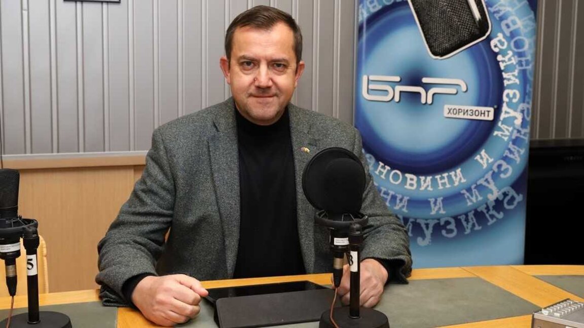 Огнян Златев в студиото на "Хоризонт"