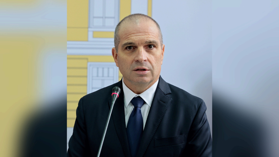 Караџов тражи од ЕК да реагује на блокад...