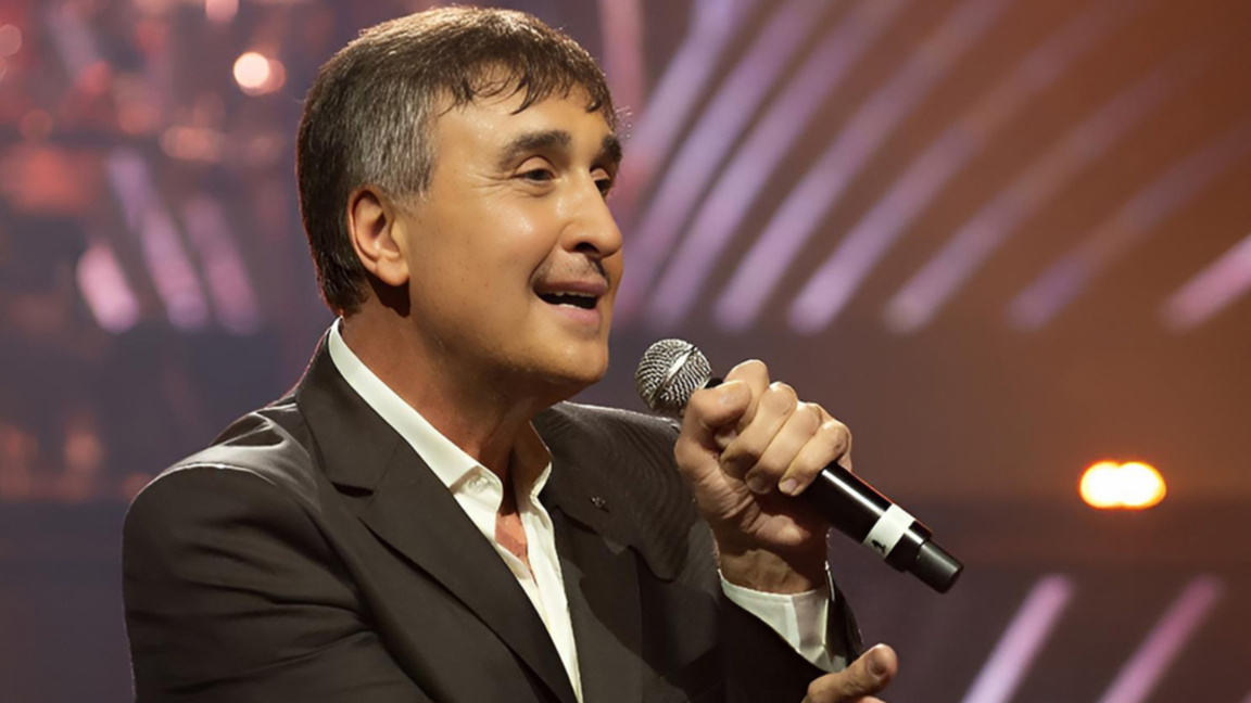 Веселин Маринов даст четыре концерта под...