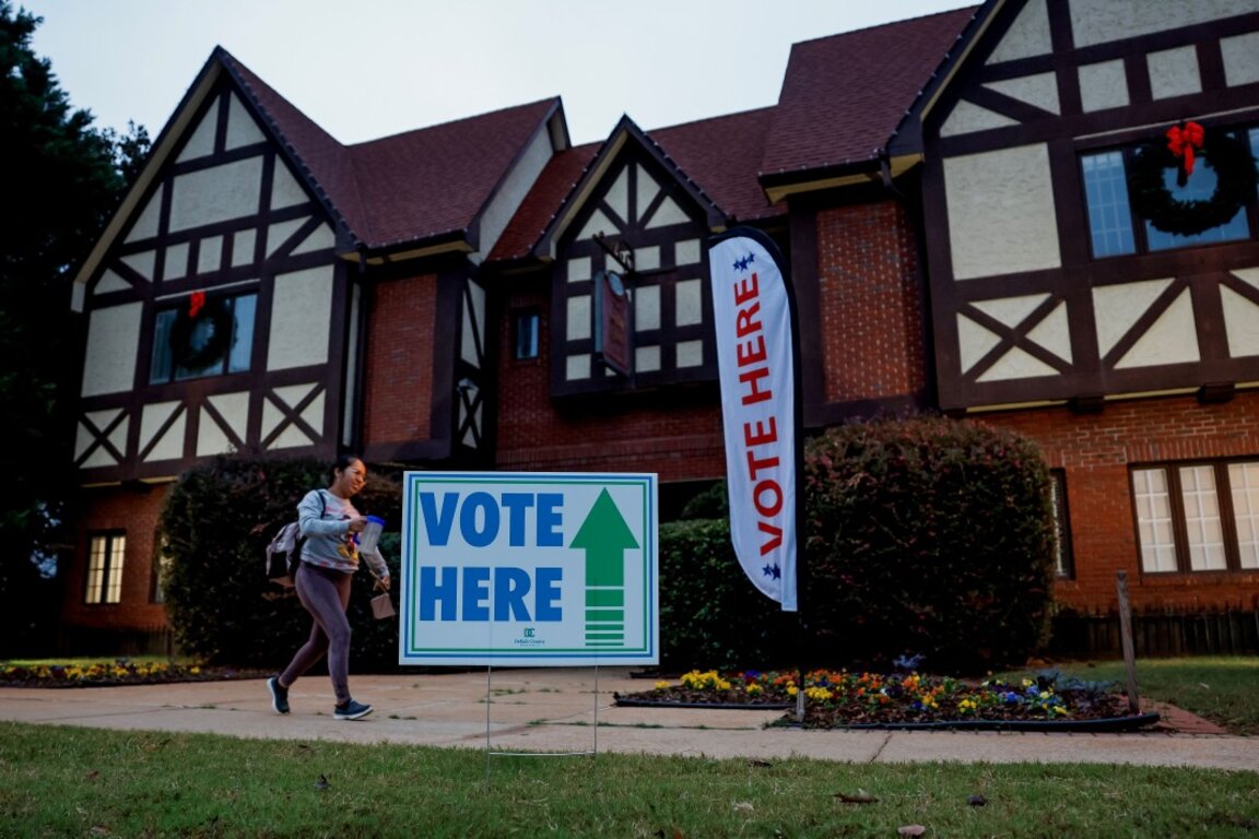 На старта на изборите в САЩ: 6:6 в Диксвил Нотч