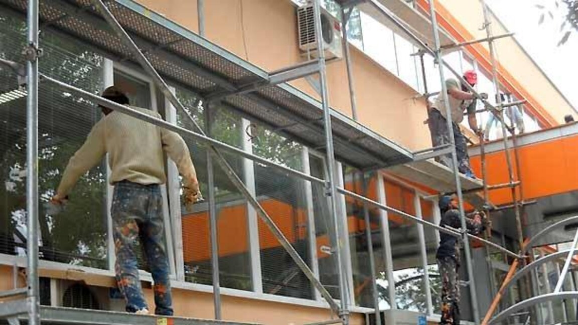 За да не загубим 1,2 млрд. лв. от ПВУ, 756 сгради трябва да бъдат енергийно обновени до 30 юни 2026 г.