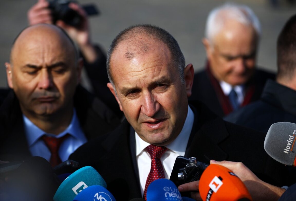 Румен Радев