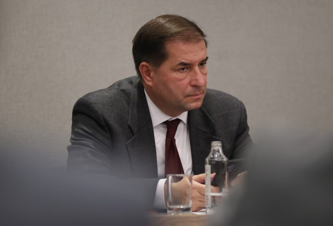 Борислав Цеков: Всички политически сили трябва да заклеймят поведението на Радостин Василев от МЕЧ