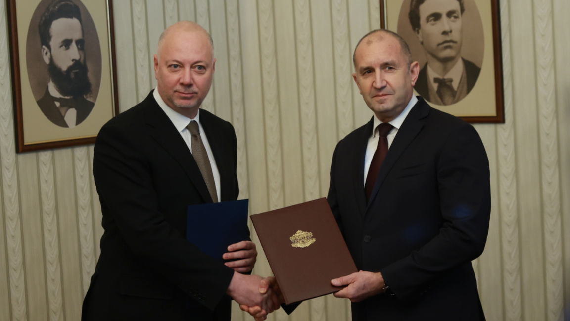 Siç pritej, GERB‑SDS ia ktheu Presidenti...