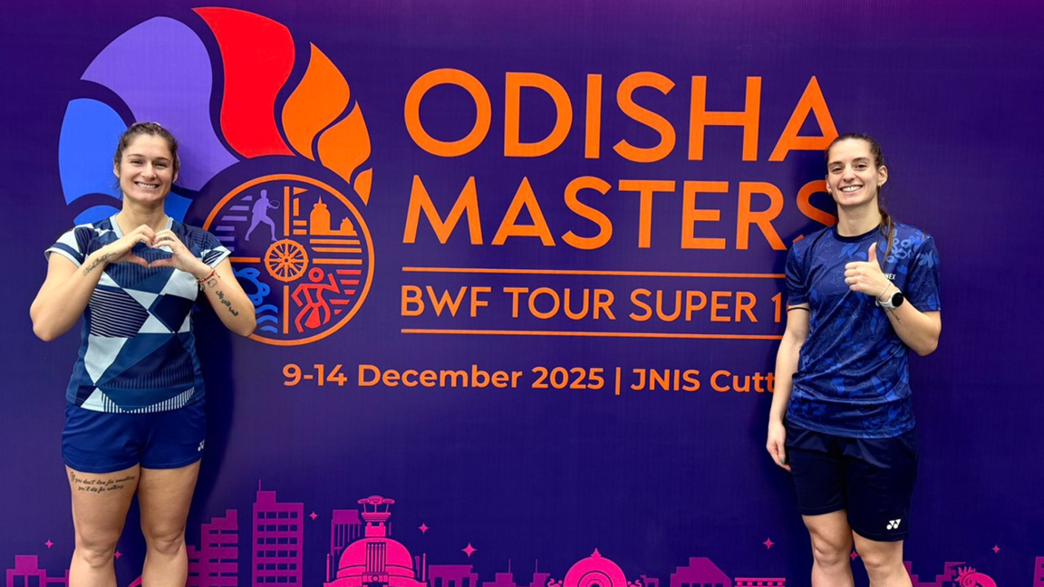 Badmintoncu Stoevi kız kardeşler, Hindistan’da şampiyonluğa ulaştı