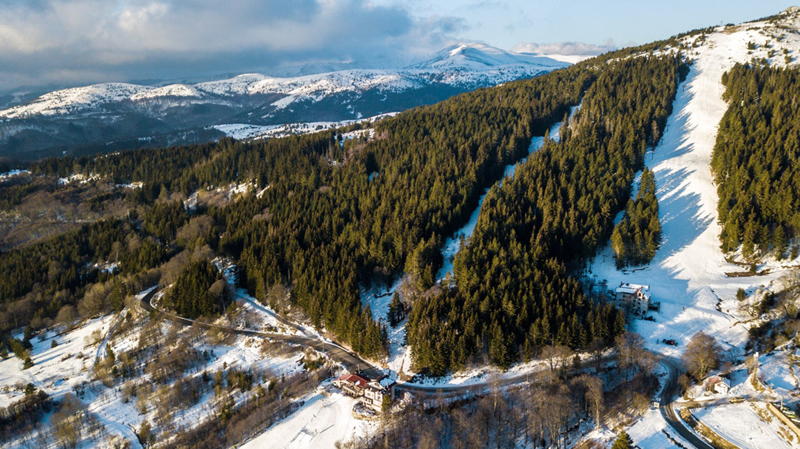 Osogovo ski center welcomes winter sports fans with affordable prices