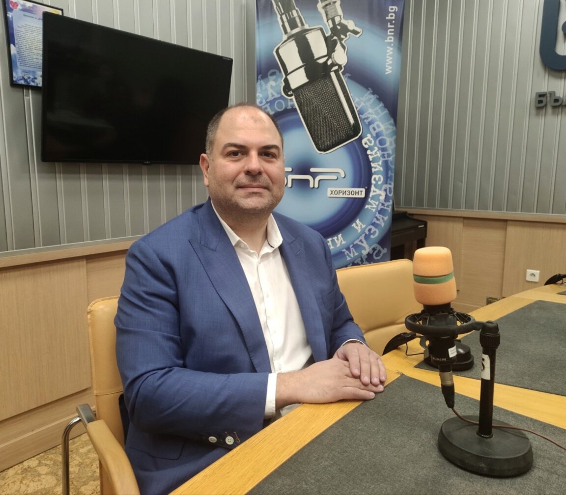 Иван Михайлов