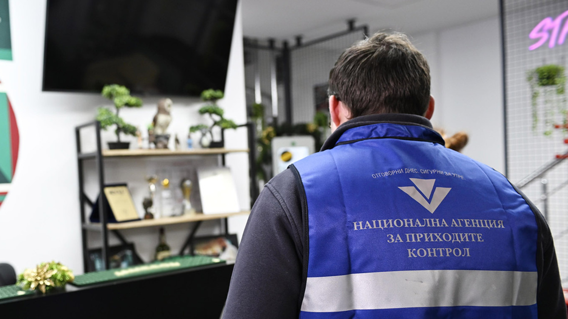 400 данъчни на терен. Проверяват за покачване на цените