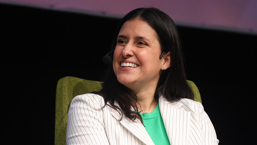 ABD’nin ulusal kamusal radyosunda çalışan bir Bulgar kadının başarı hikayesi