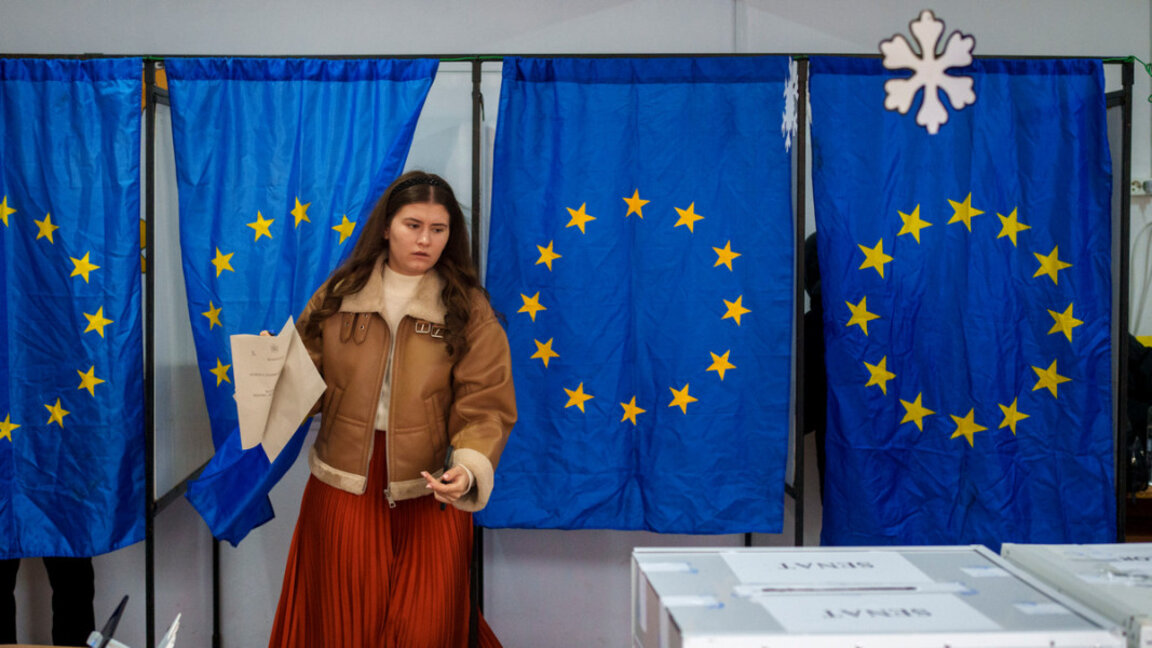 Интересни времена в Румъния - президентският балотаж е с неясен изход