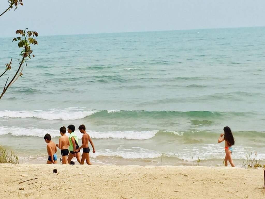 С деца на плаж - да внимаваме за тях, но и да превъзпитаме себе си като родители