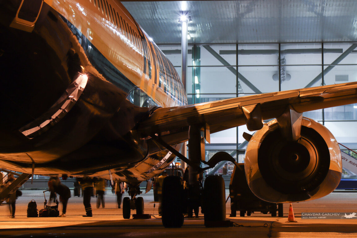 След линията от Пловдив до Братислава и полети до Малага