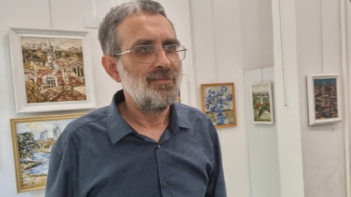 Калин Ангелов с изложба в Културния цент...