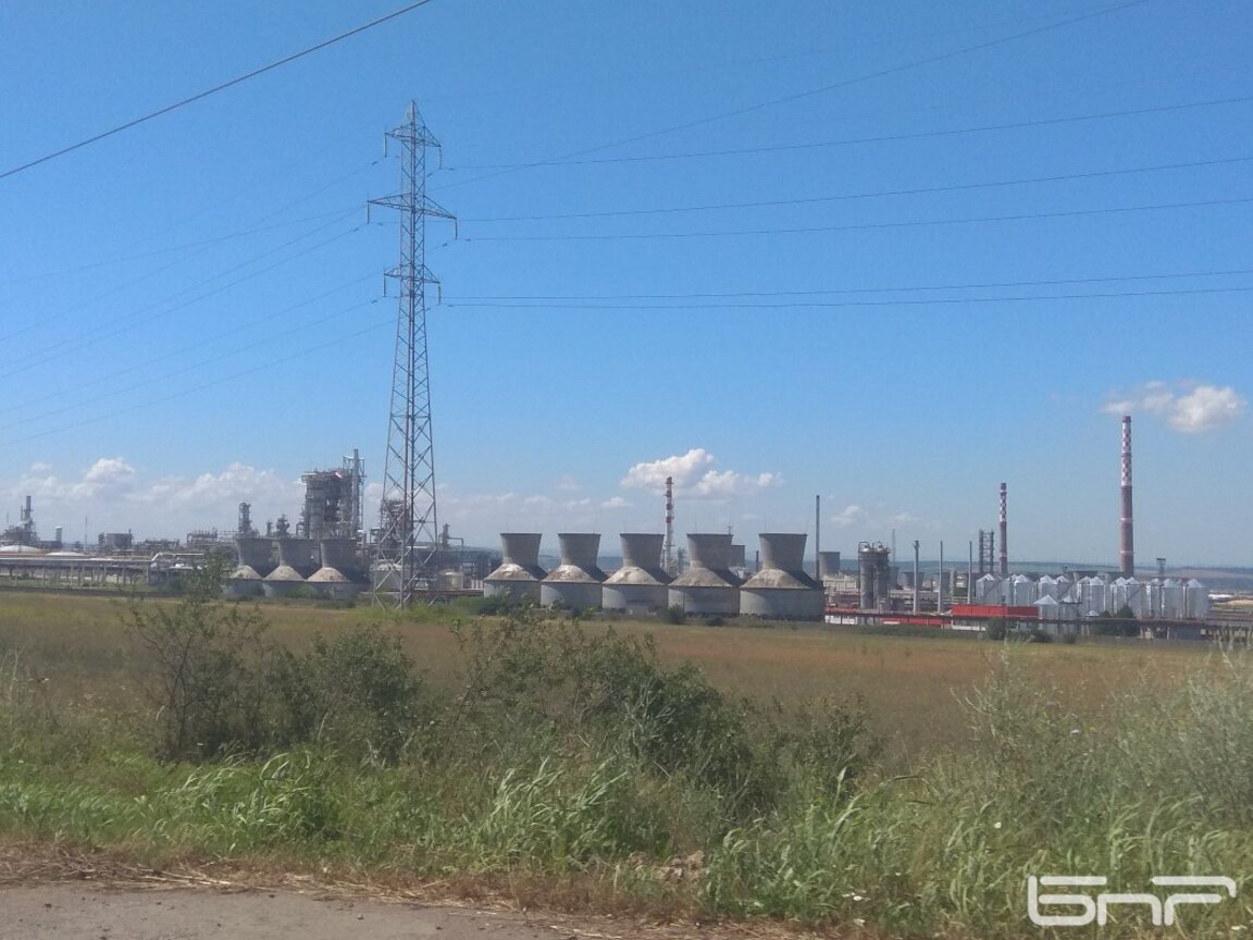 Синдикатите твърдят, че "Лукойл" е платила всичко на държавата