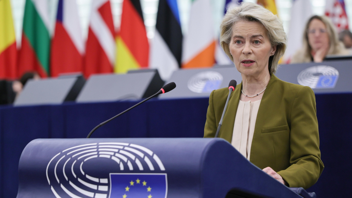 Урсула фон дер Лайен оглави класацията н...
