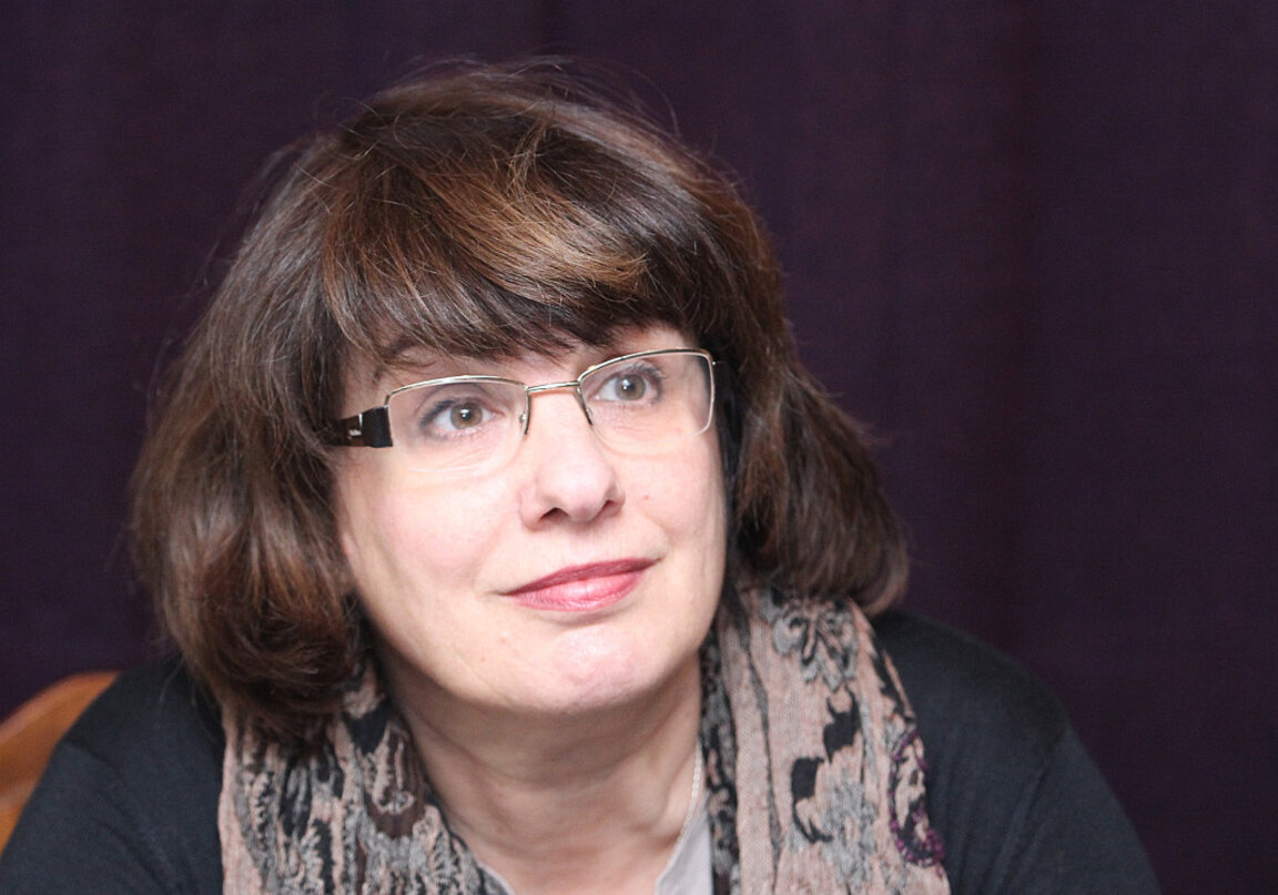 Юлияна Николова