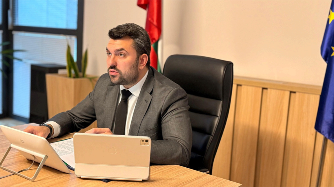 MAE: "Poursuivons le soutien à l'Ukraine et la pression sur la Russie"