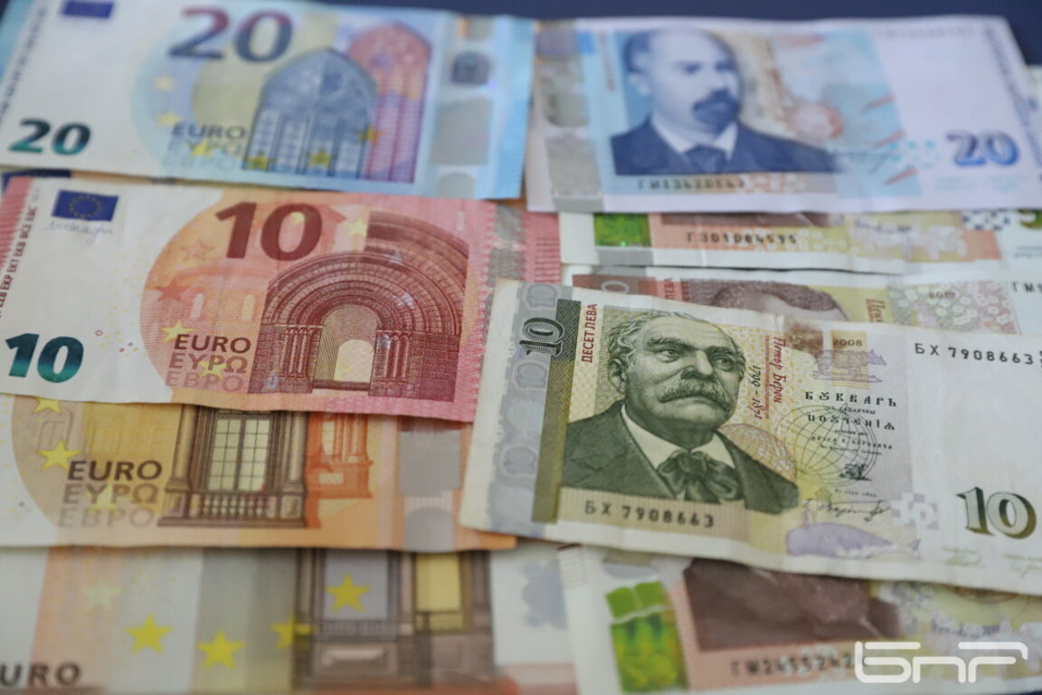 Приемаме в България еврото и какво...? БНБ с отговорите на десетки важни въпроси