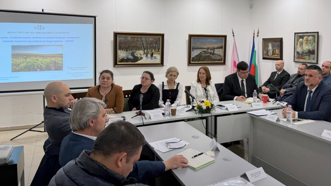 Бугарска предлаже да се Долина ружа стави на Унескову листу