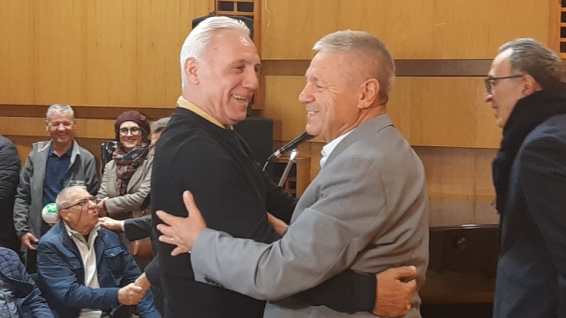 Петър Зехтински посрещна гости за премиерата на книгата си в Радио Пловдив