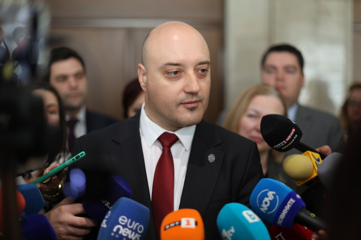 Атанас Славов