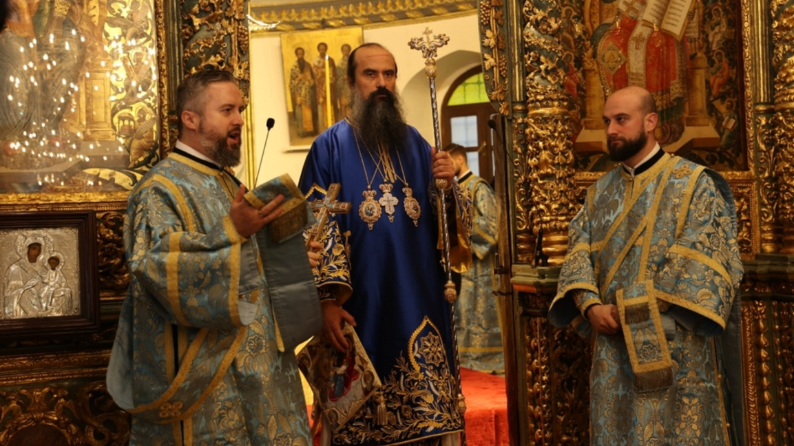 Istanbul:Patriarhii Daniil și Bartolomeu au concelebrat la Biserica Sf. Gheorghe