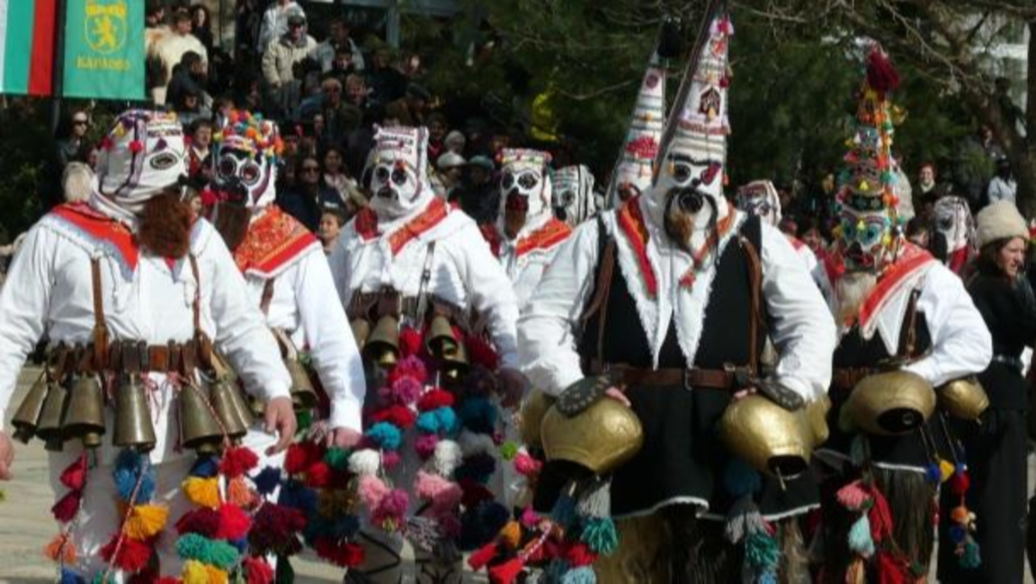 Φεστιβάλ Μπαμπόγερων και Σουρβακάρηδων στο Μπλαγκόεβγκραντ 
