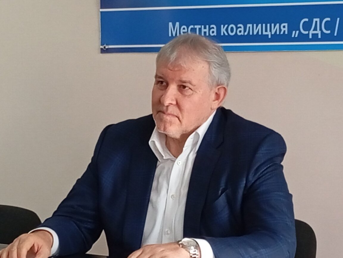 Председателят на СДС Румен Христов