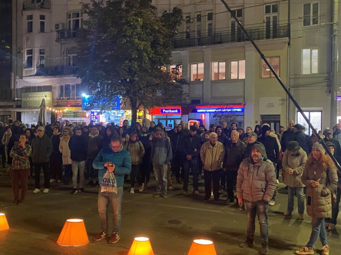 Протест на "Правосъдие за всеки" пред Съдебната палата