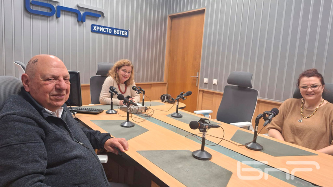 Светлината като общ символ в междурелиги...