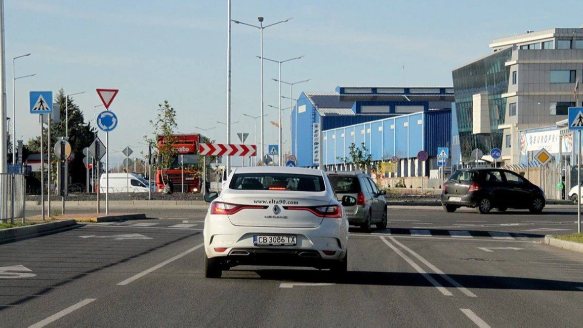 Възстановенo е движението по ремонтиранoто Голямоконарско шосе