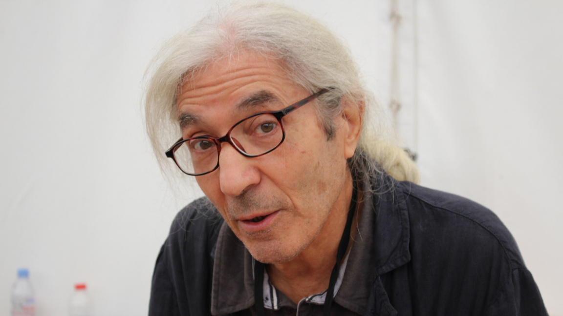 Сансал се кандидатира за Френската акаде...