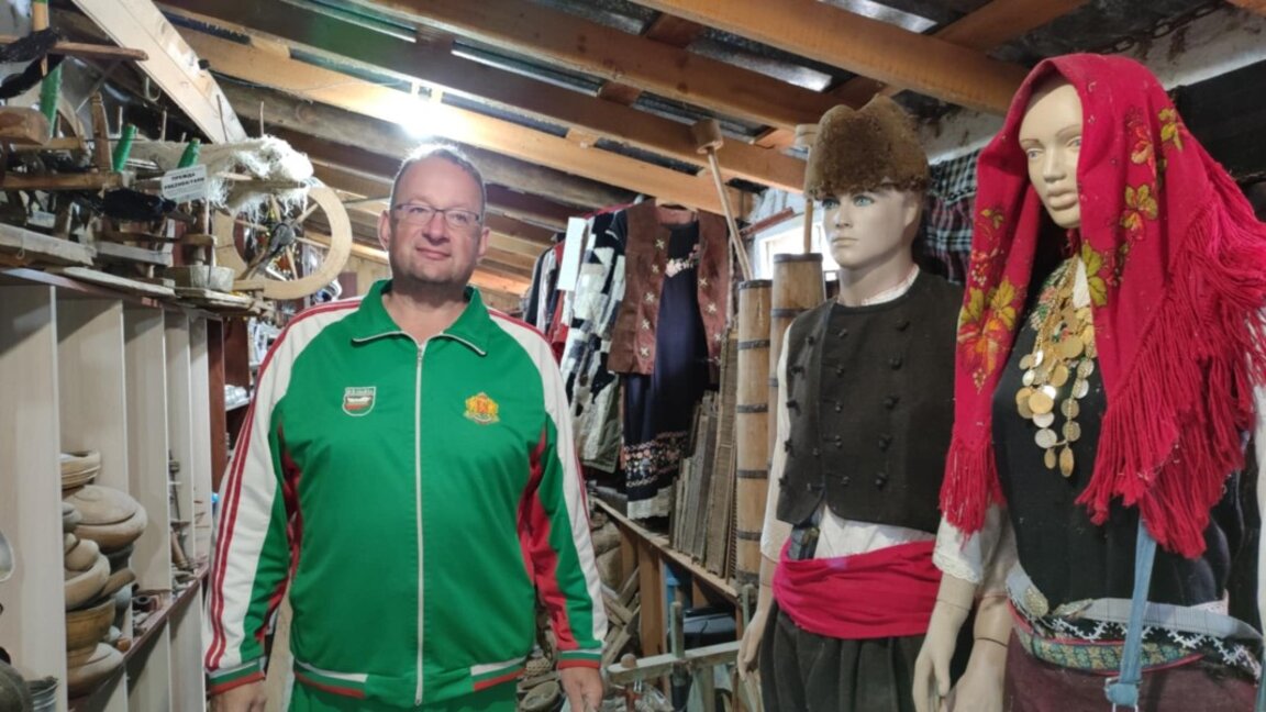 Адвокат превърна наследствената си къща ...