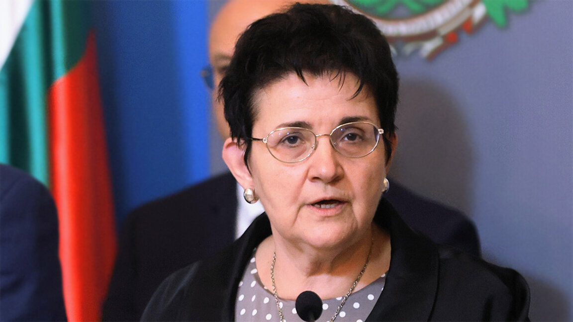 Людмила Петкова