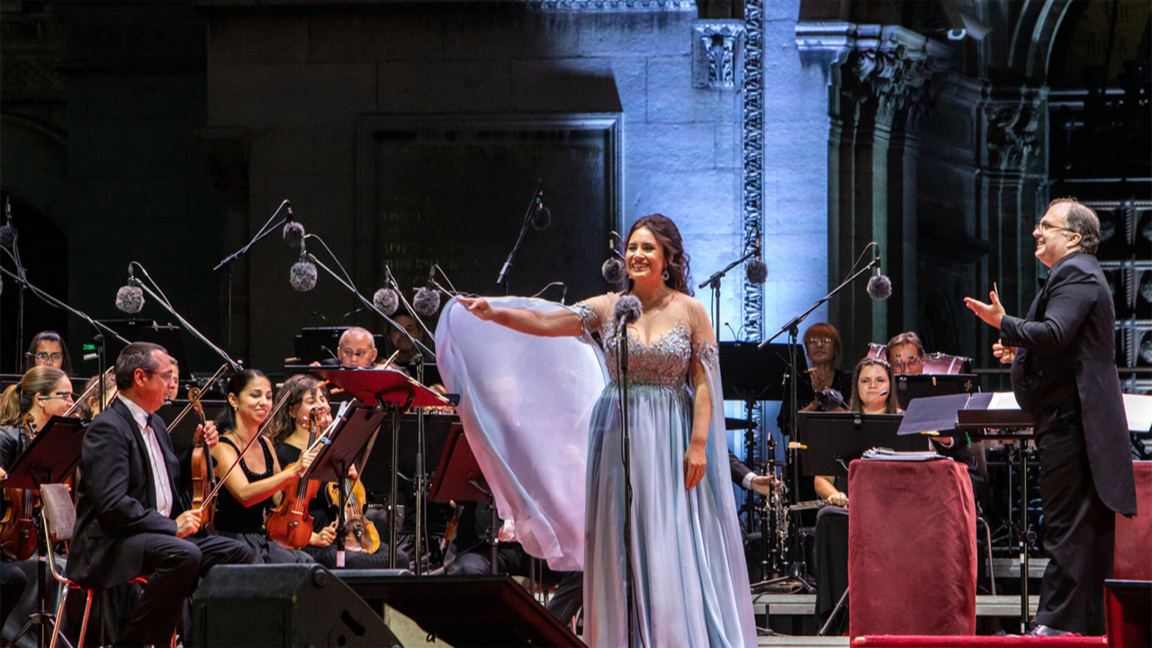 Η φιλαρμονική της Σόφιας συνεργάζεται με...