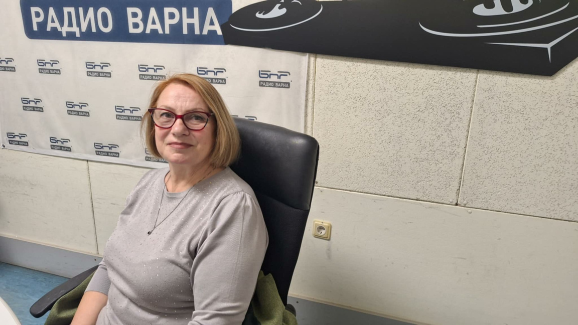 Със спектакъла "Дух" днес продължава Кол...